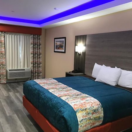 Scottish Inn & Suites Houston Willowbrook Экстерьер фото